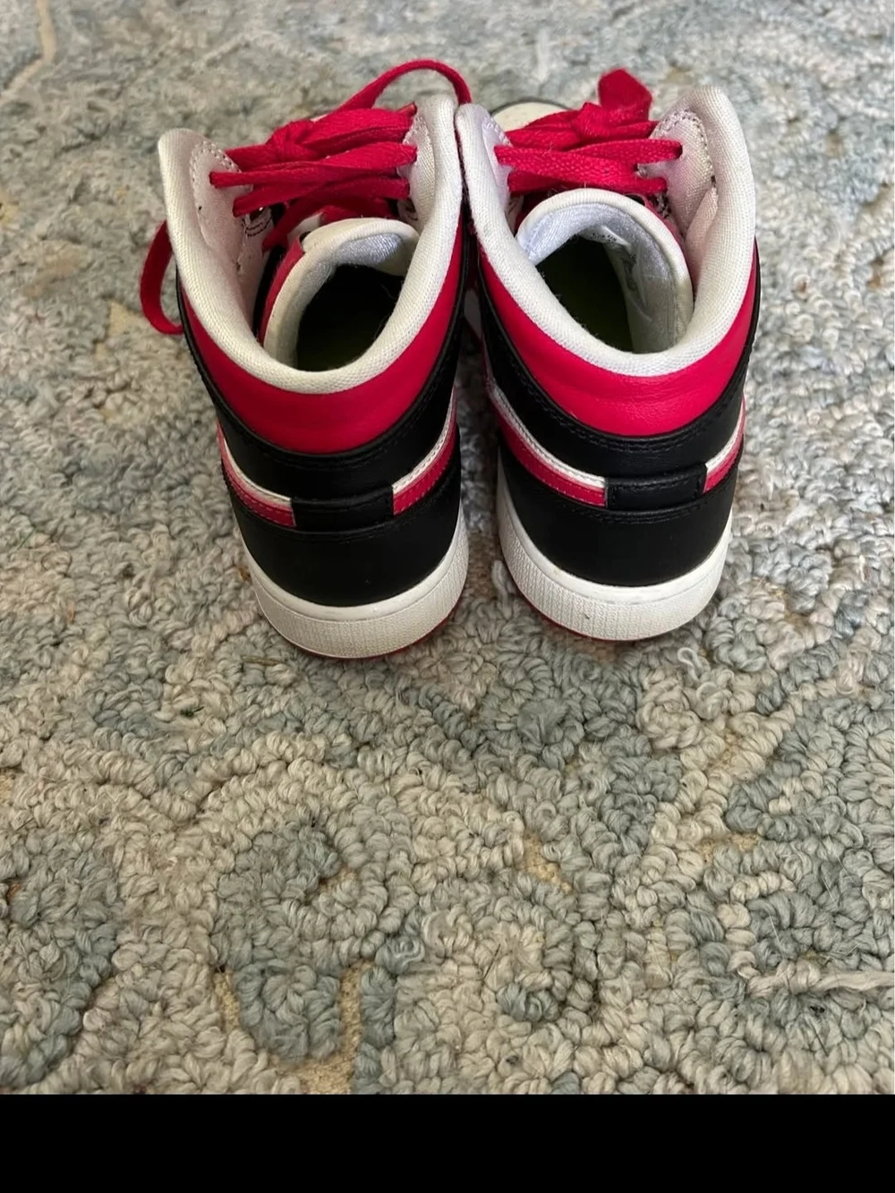 Nike Kids High-Top Athletic Sneakers in Black, White & Red 3.5 Y